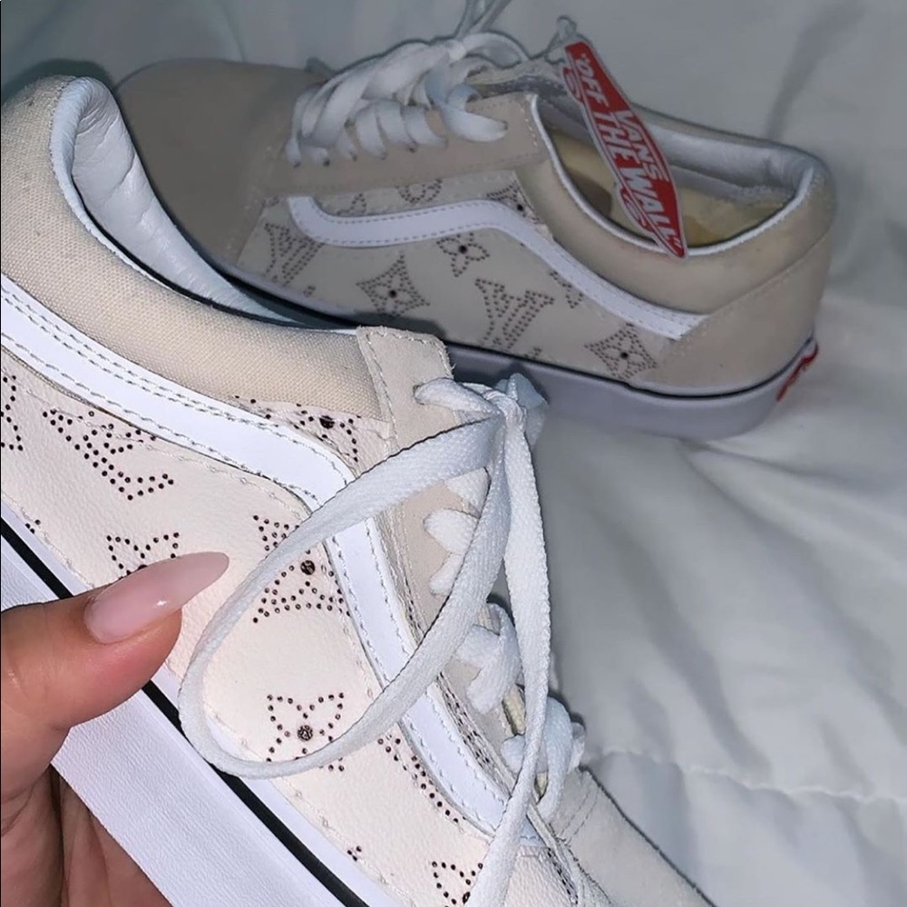 Louis Vuitton white/tan Old Skool Vans